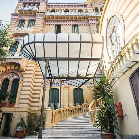 Casa Vacanze Amedeo Napoli Exterior foto